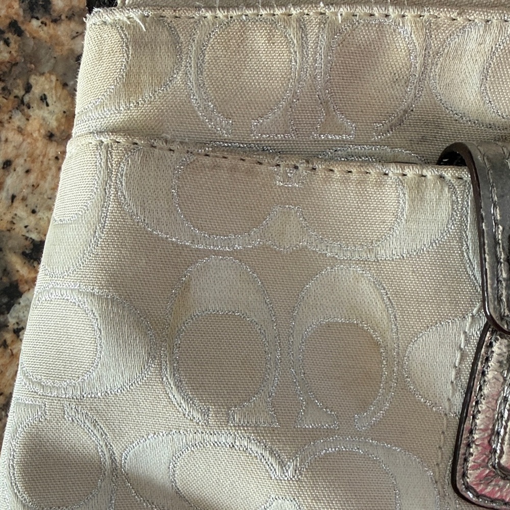 Coach Silver and Cream Crossbody  Bag - Picture 8 of 10